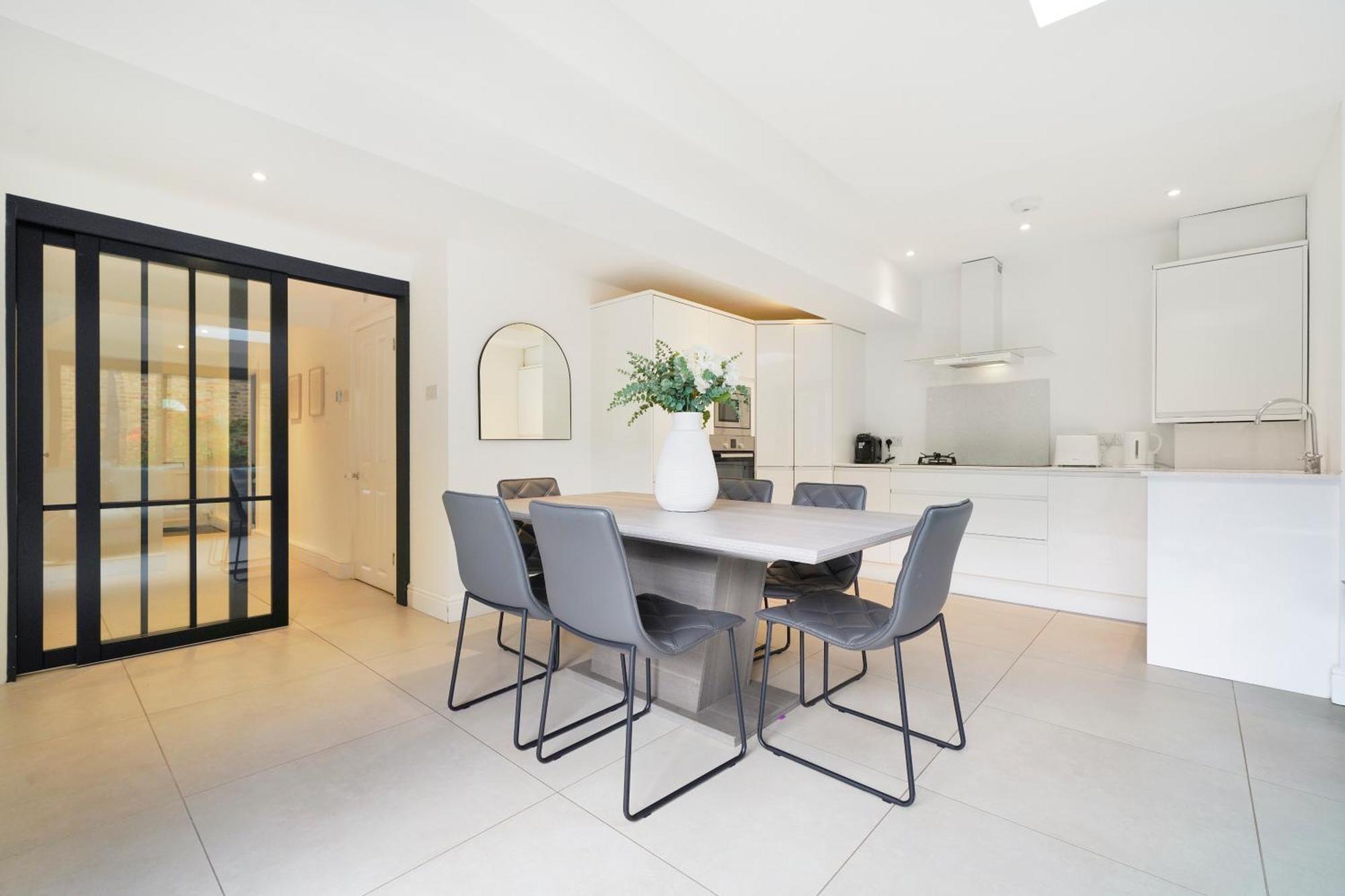 The Wimbledon Hideaway - Glamorous 3Bdr House With Garden Londyn Zewnętrze zdjęcie